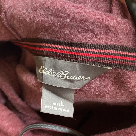 Cozy casual Eddie Bauer hooded sweater for men, Size L - Picture 5 of 7